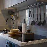 R-home Acicastello * אצ'י קסטלו