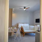דירה R-home Acicastello *
