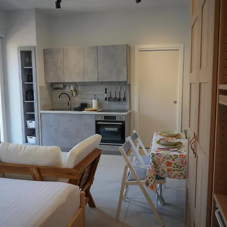 Lägenhet R-home Acicastello