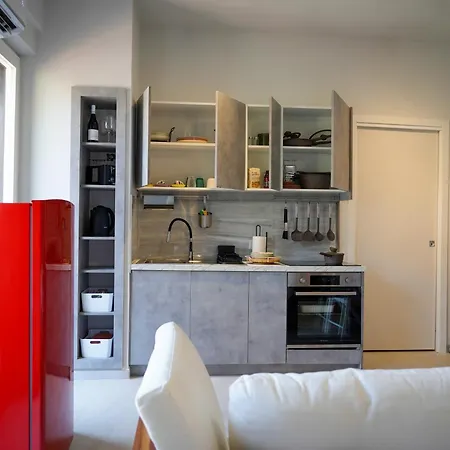 R-home Acicastello *