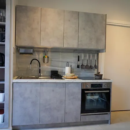 R-home Acicastello Apartmán *